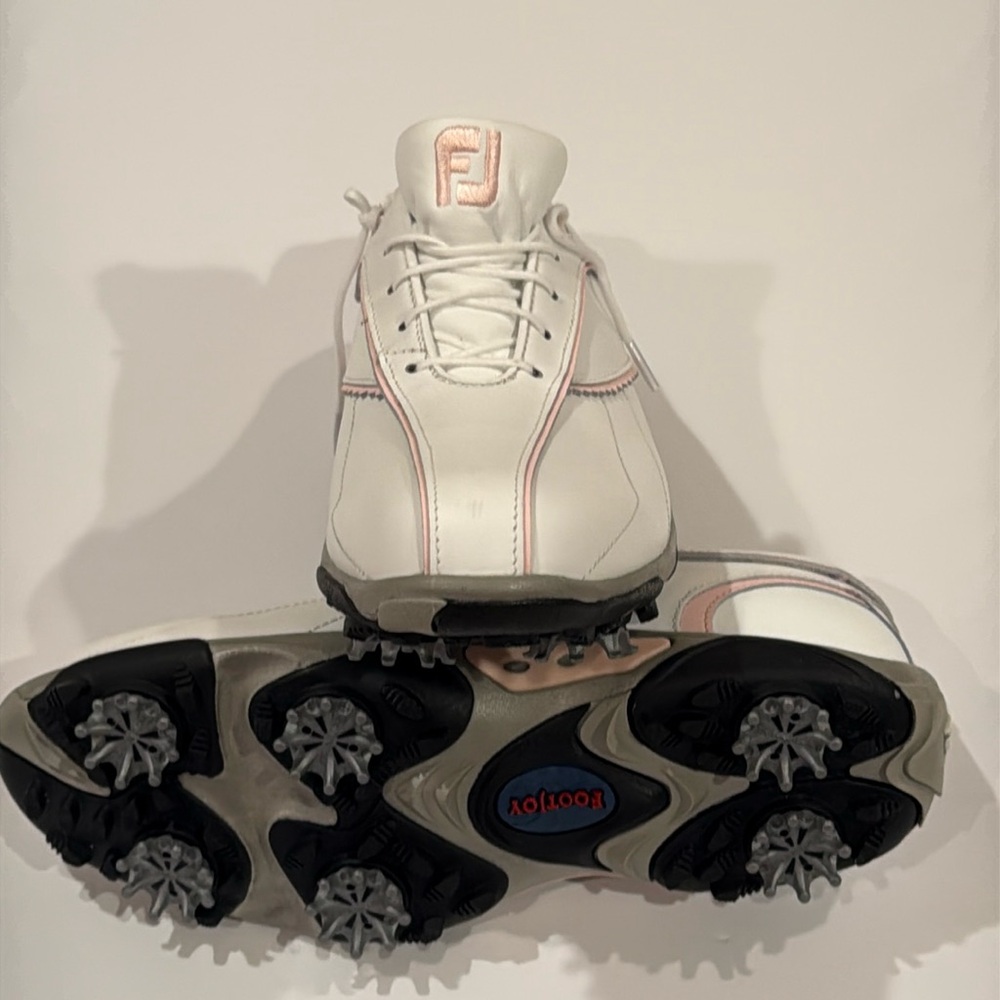 FootJoy Women’s Summer Series Athletic Golf Shoes Size 7 1/2 Med 98628